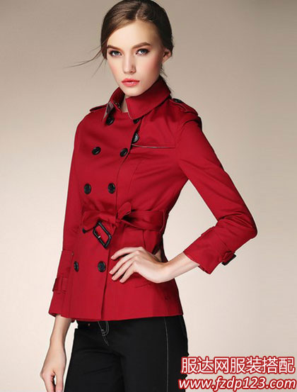 秋冬<a href='http://www.fzdp123.com' target='_blank'><u>服装搭配</u></a>，如何选择短款风衣